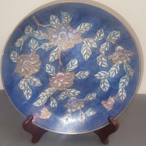 VTG Dark Blue Display Plate with Gold Colored Flowers & Stand-Home Decor Accents